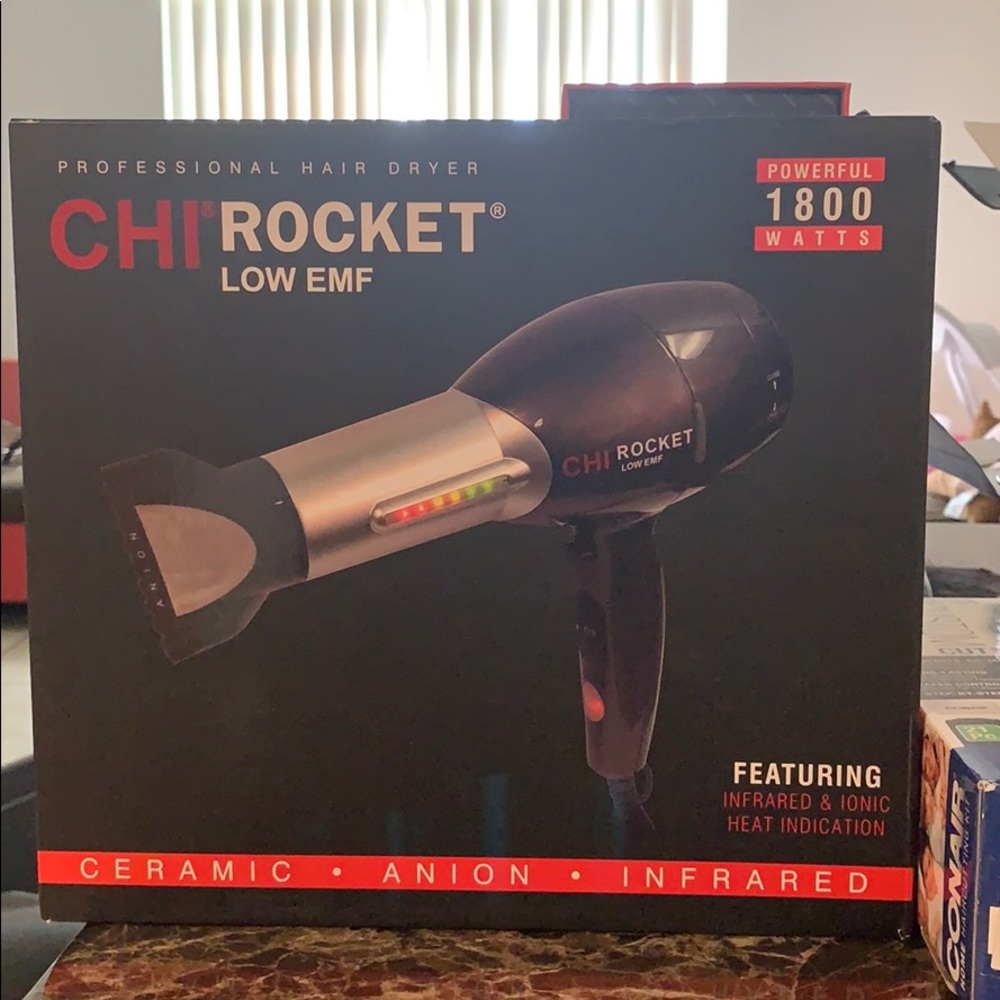 Rocket blow dryer 1800 watts